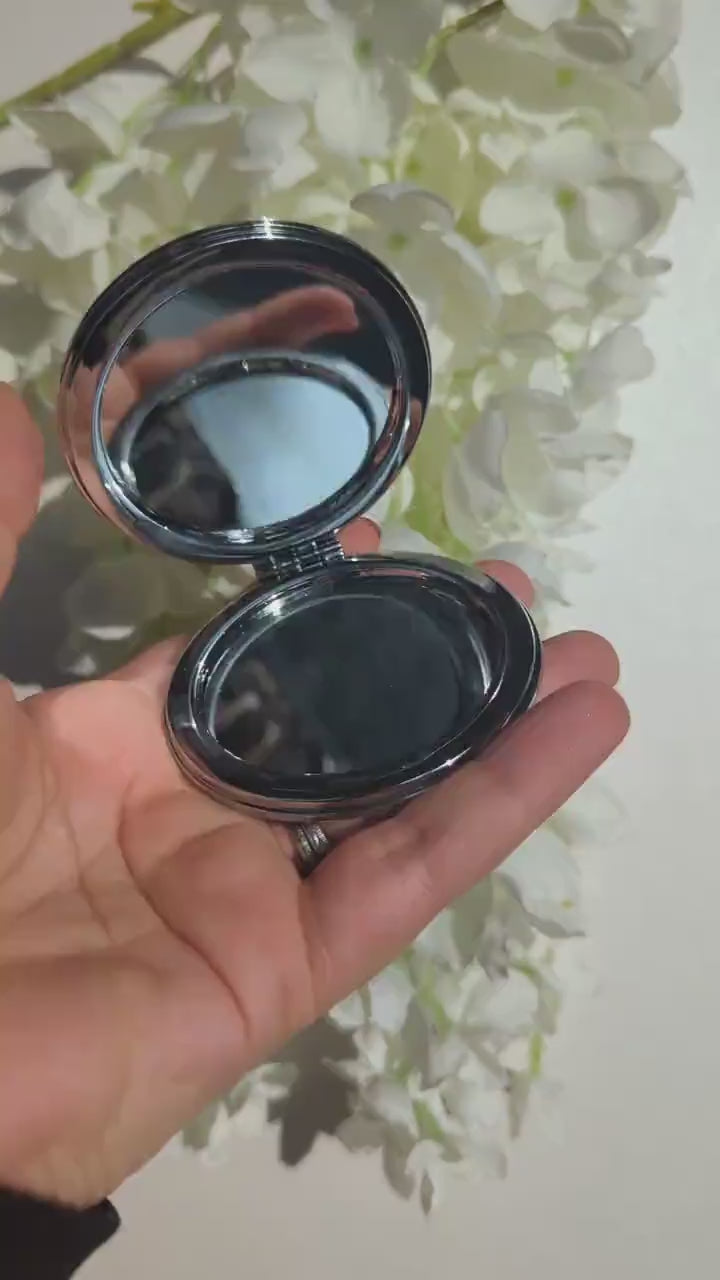 Personalised Compact Mirror | Flower Girl / Bridesmaid Gift | Girls Stocking Stuffer | Liquid Glitter Mirror | Wedding Party Favour