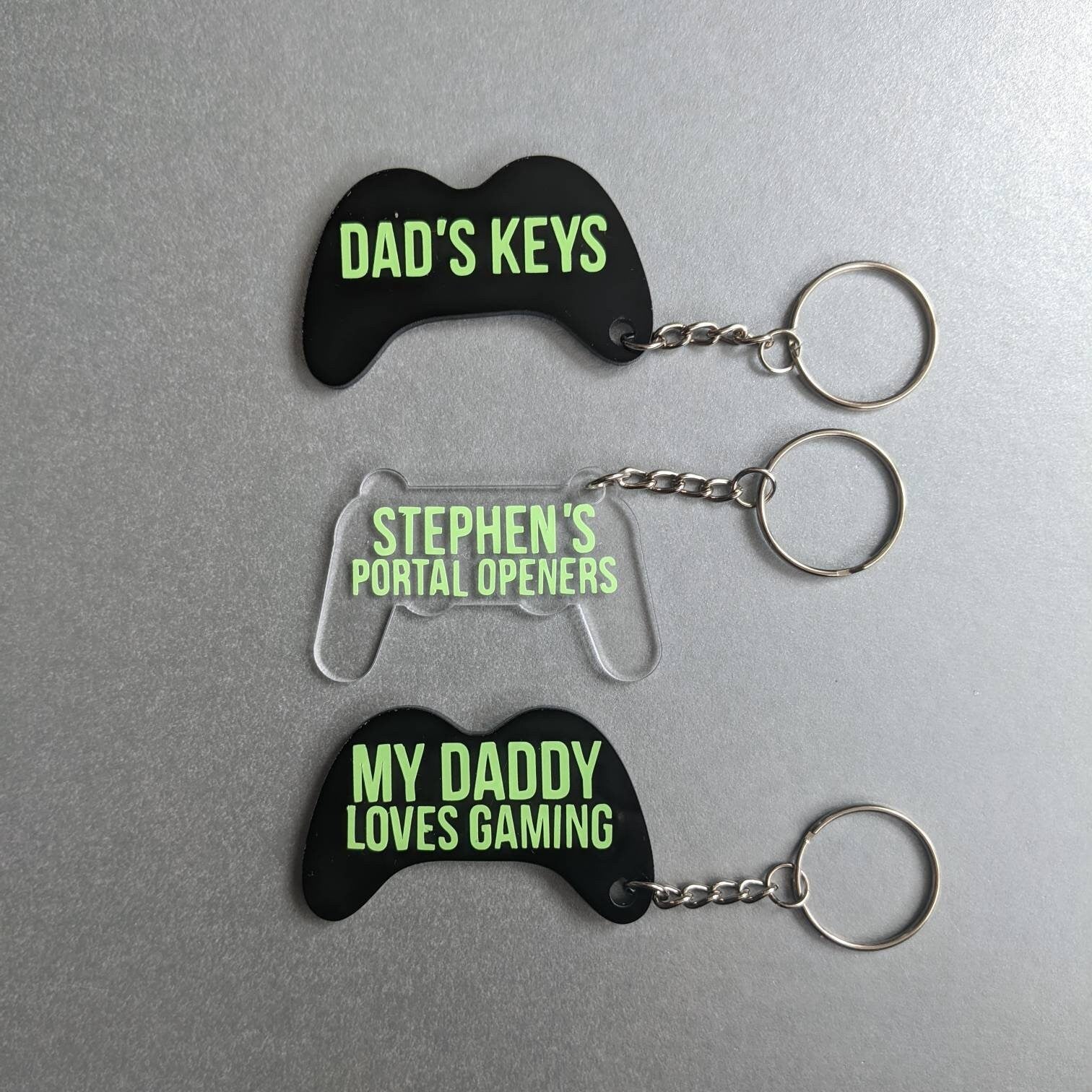 Personalised Gaming Key Ring | Xbox Lover PlayStation Lover | Gamer Gifts | Glow in the Dark Key Chain | Brother Son Dad Gift
