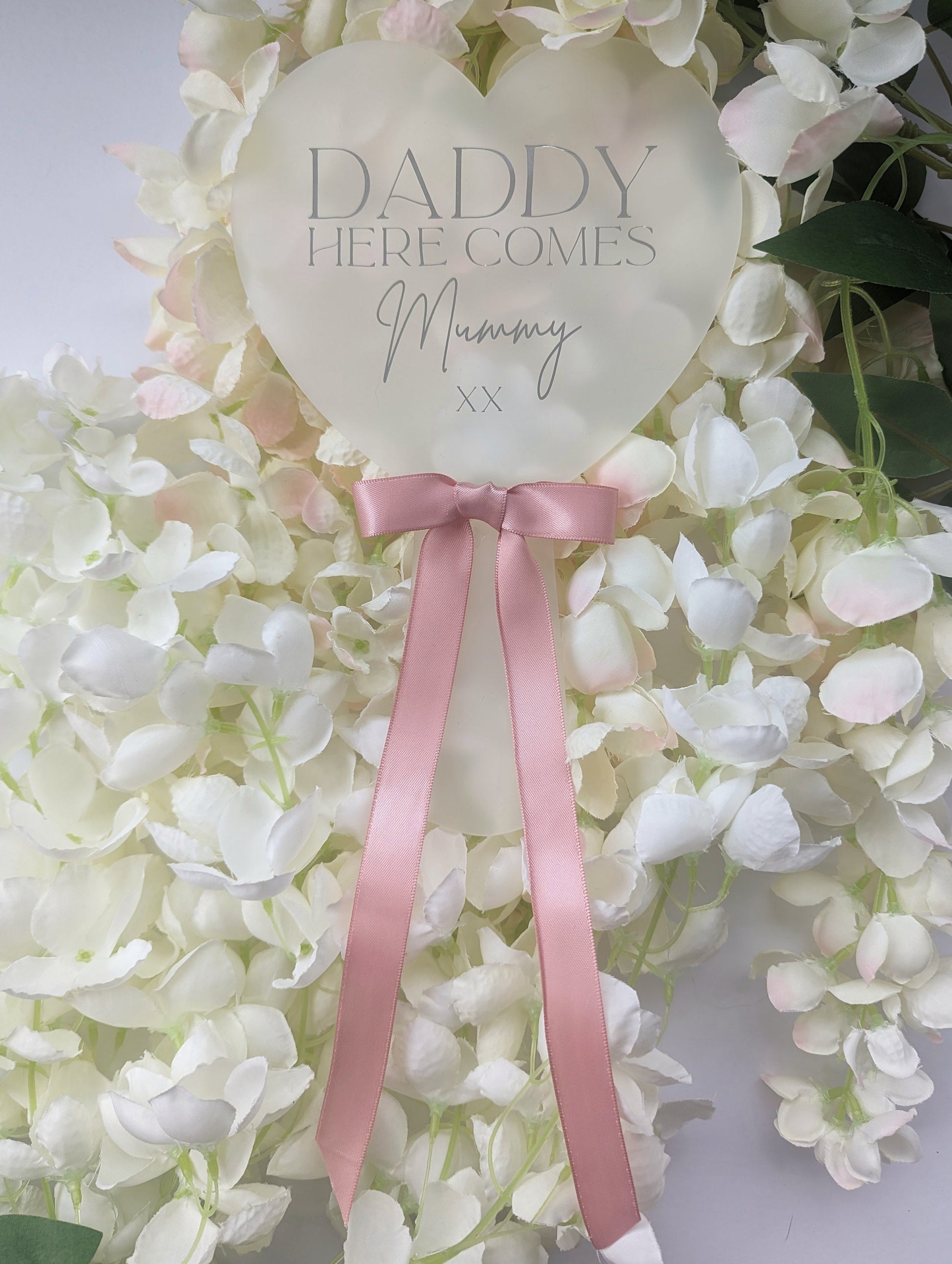 Kids Wedding Aisle Paddle Sign | Daddy Here Comes Mummy | Daddy Let's Give Mummy our last Name | Flower Girl Sign | Page Poy, Usher Sign