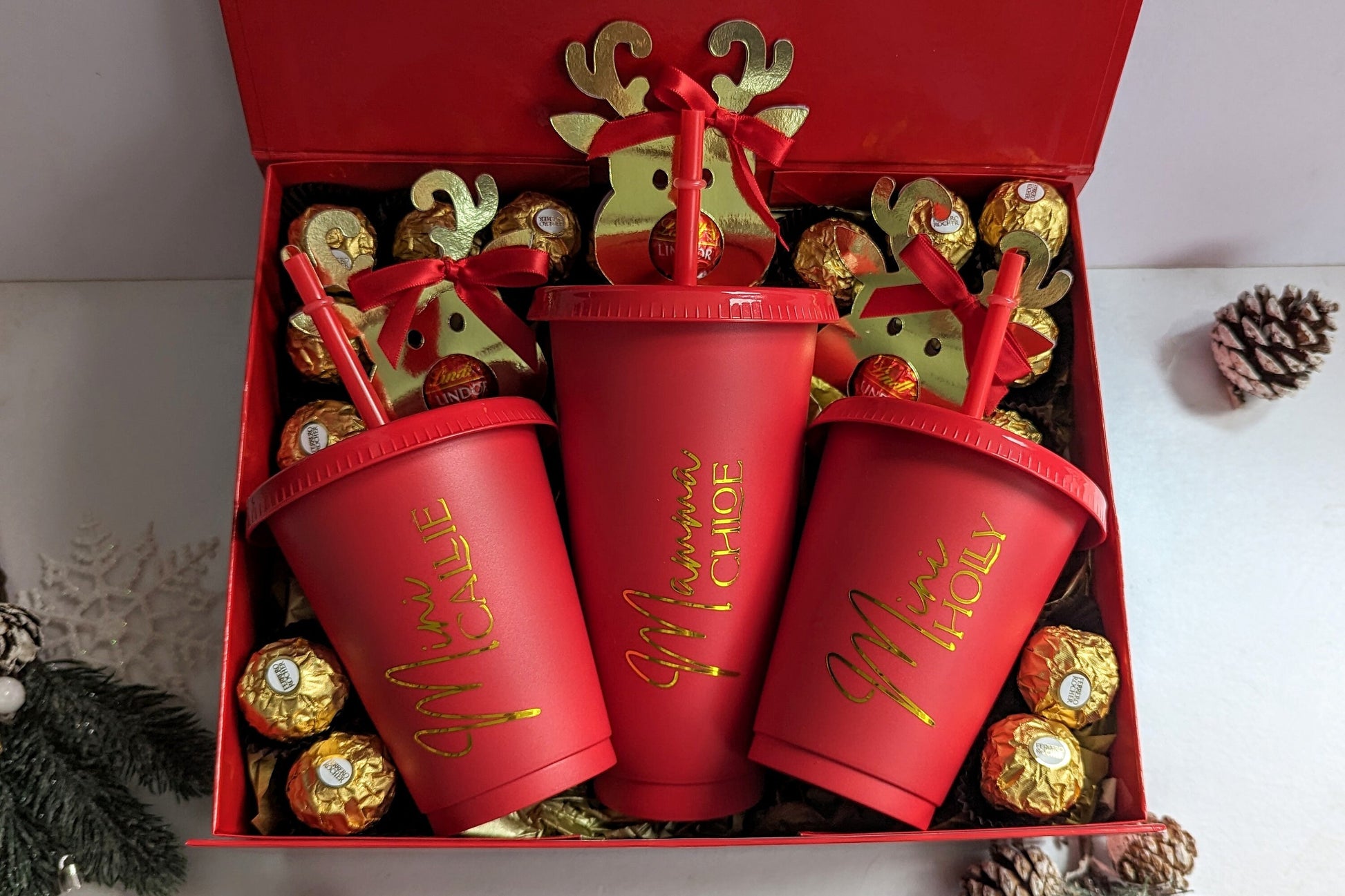 Personalised Christmas Family Gift Box | Mammy, Daddy and Mini Cold Cup Set | Chocolate | Mamma, Dadda and Me Set