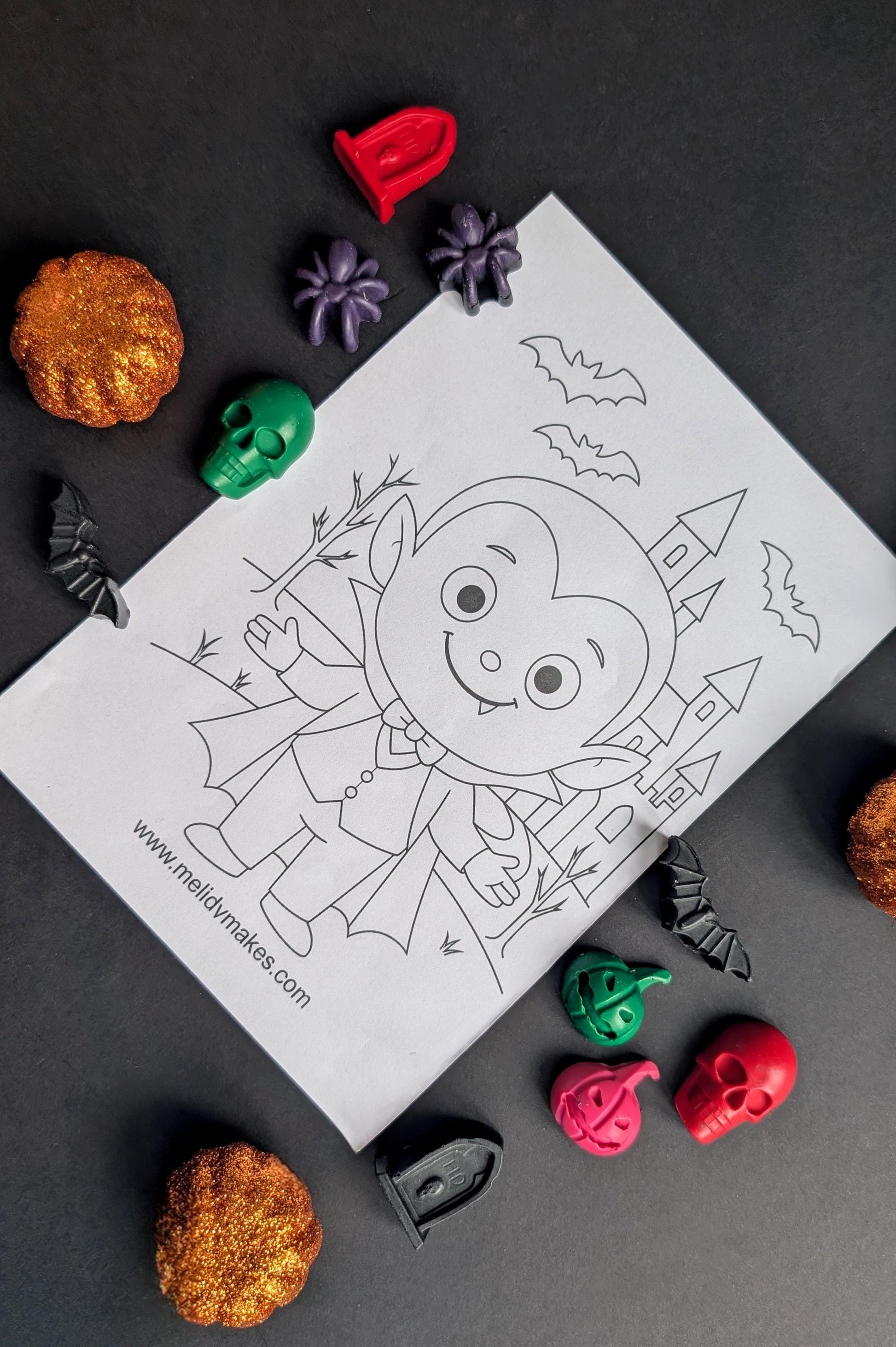 Kids Halloween Crayons | Boo Basket Filler | Halloween Gift | Trick or Treat Gift | Children's Arts and Crafts