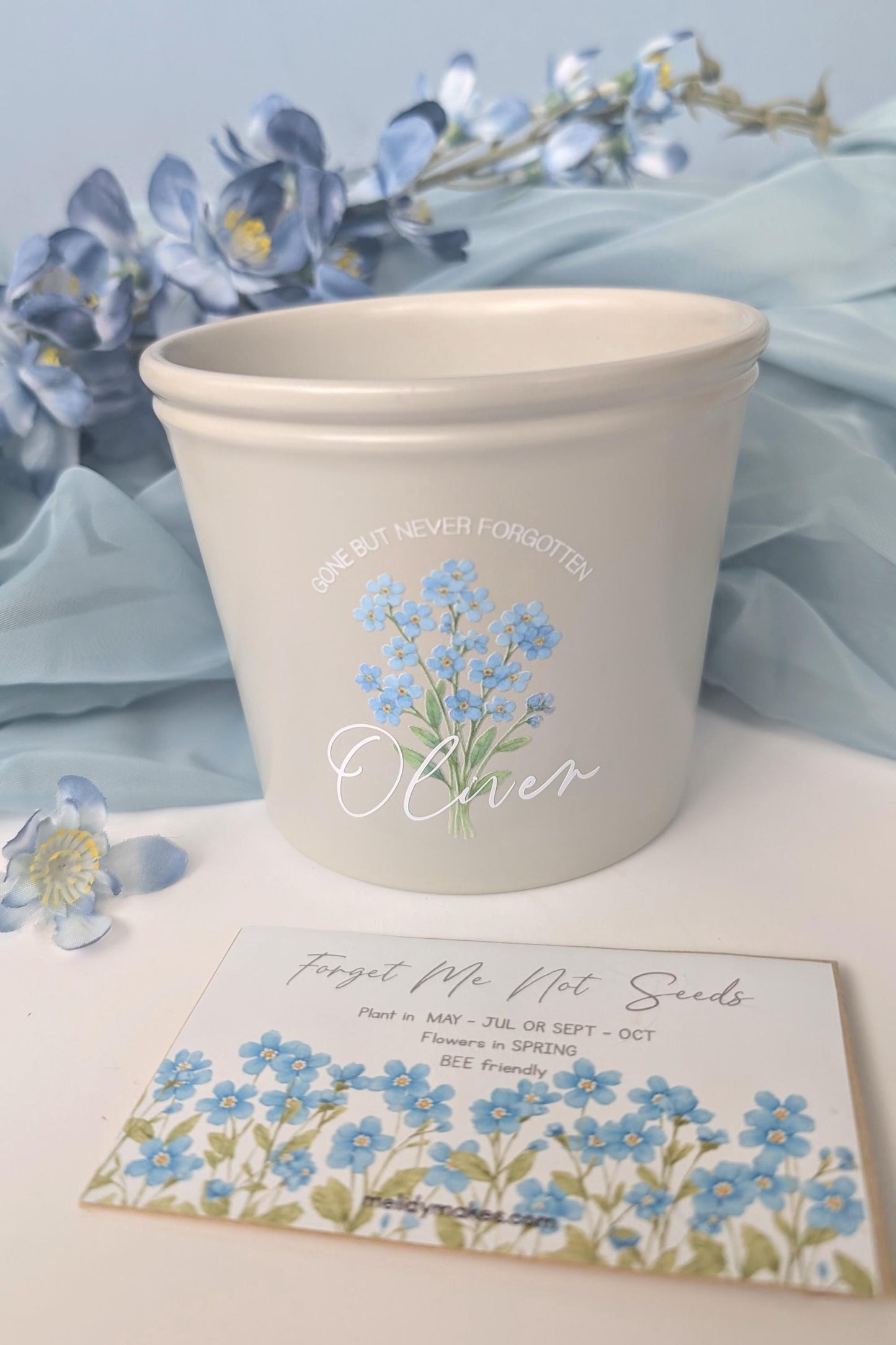 Personalised Forget Me Not Memory Planting Set | Bee friendly | Garden Lover Memorial Gift | In Loving Memory Flowers | Loss Grief Gift