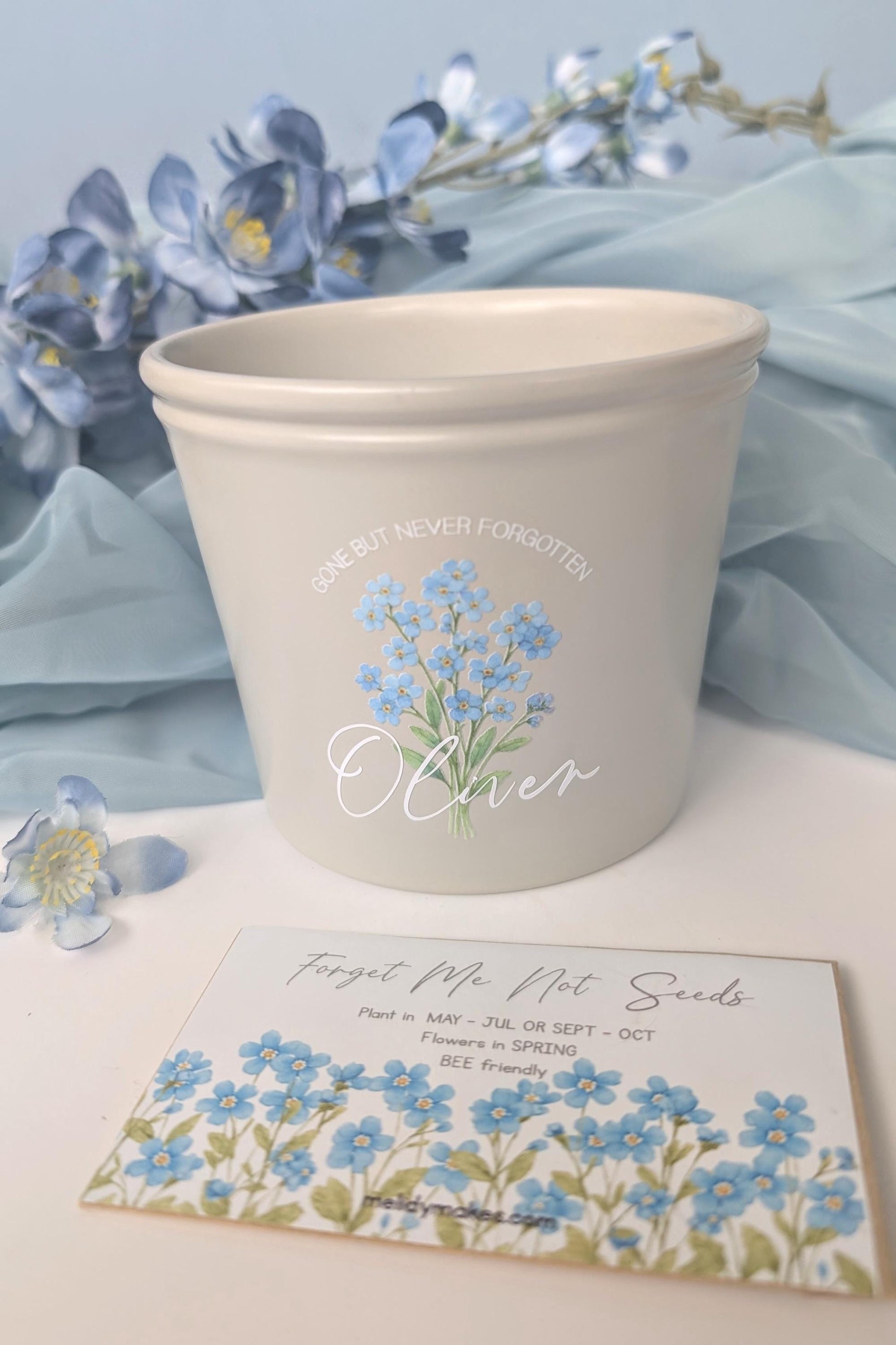 Personalised Forget Me Not Memory Planting Set | Bee friendly | Garden Lover Memorial Gift | In Loving Memory Flowers | Loss Grief Gift
