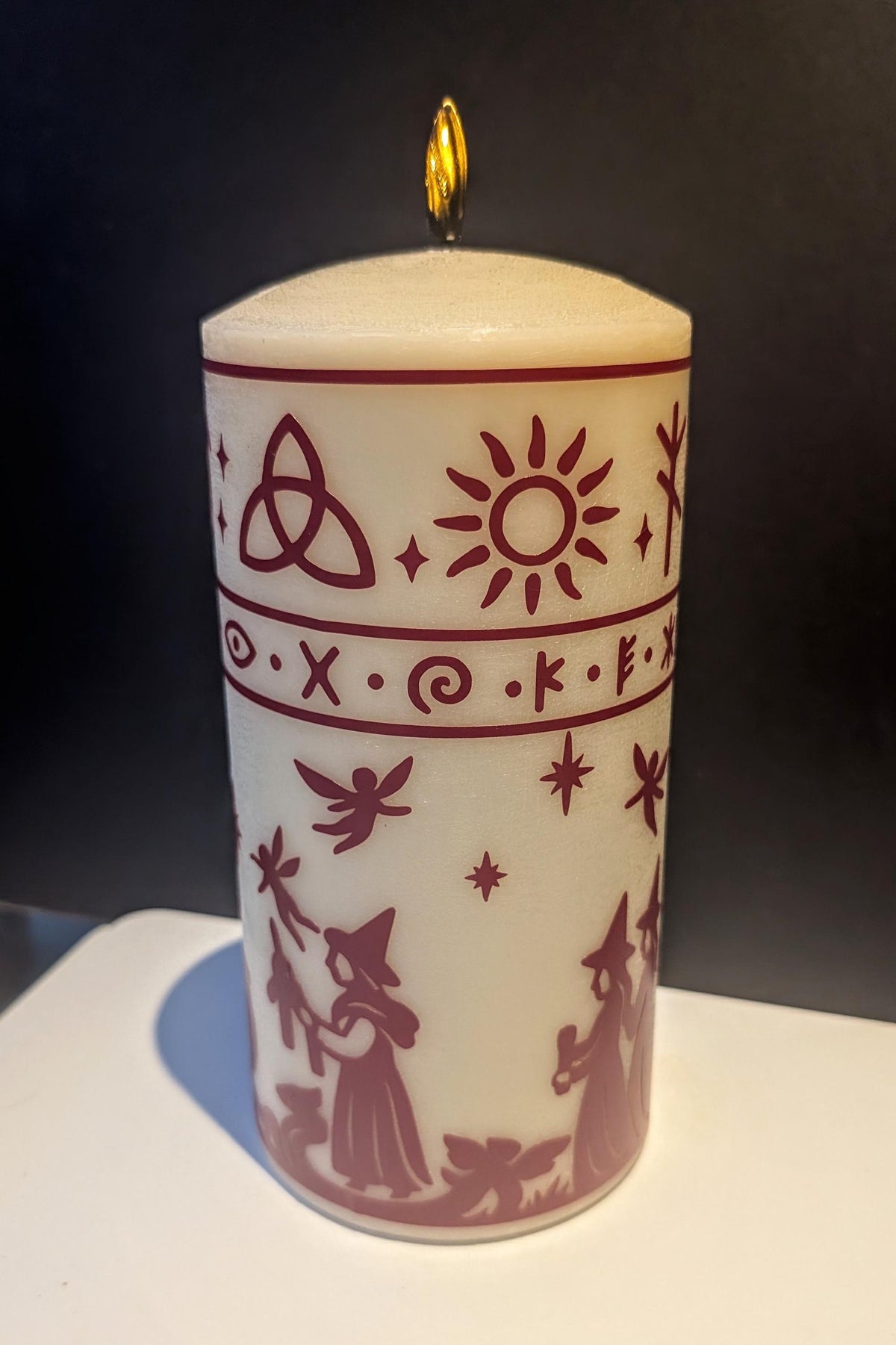 Enchanted Flame | Hocus Pocus Inspired Electric Candle | Flameless Flicker Candle | Bedside Lamp | Halloween Party | Sanderson Sisters