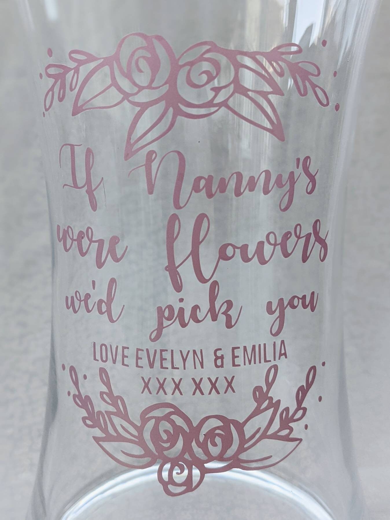 Personalised Vase | Glass Flower Vase | Grandmother / Nana / Mother /Mum Gift | Anniversary Gift | Any Words, Any Colour