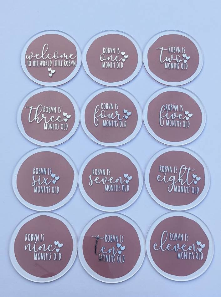 Personalised Baby Milestone Disks | Newborn Photography Photo Prop | New Mum / New Baby Gift | Monthly Baby Photos | First Year Photos