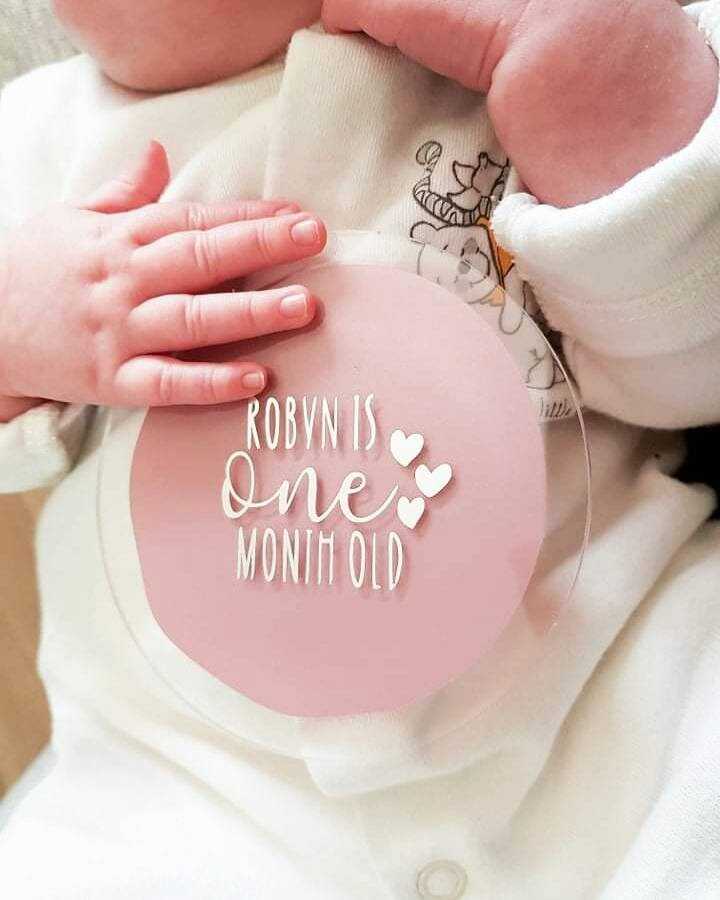 Personalised Baby Milestone Disks | Newborn Photography Photo Prop | New Mum / New Baby Gift | Monthly Baby Photos | First Year Photos