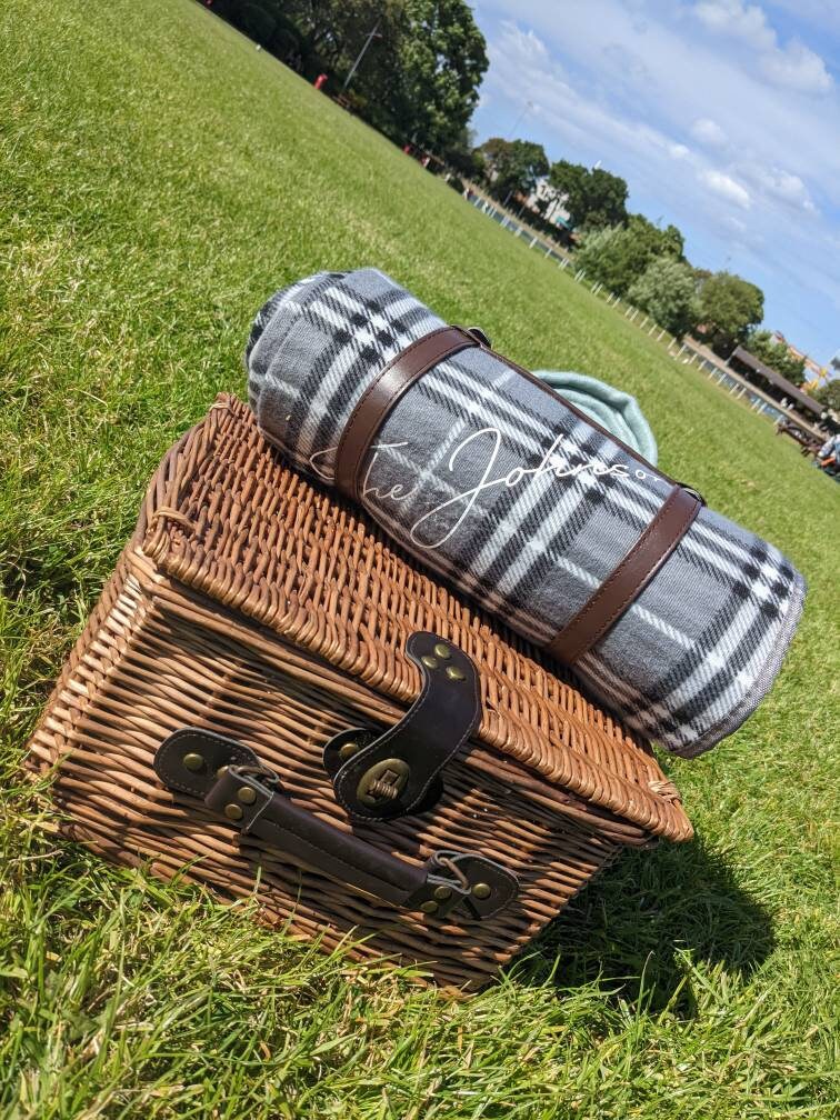 Personalised Picnic Blanket Couple Gift Family Gift Date Night Idea Picnic Basket Outdoor Park Beach Blanket Custom Name