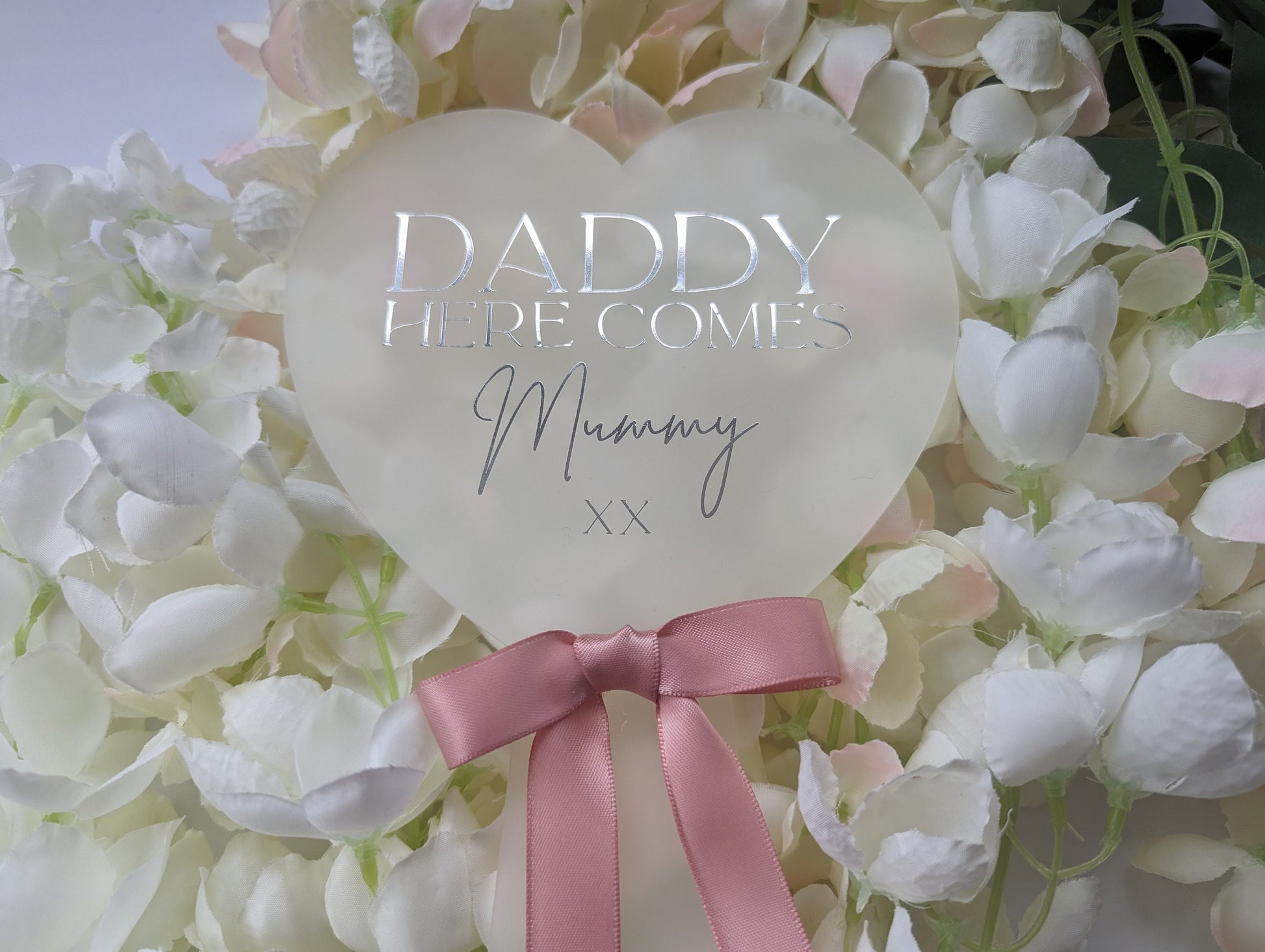 Kids Wedding Aisle Paddle Sign, Daddy Here Comes Mummy