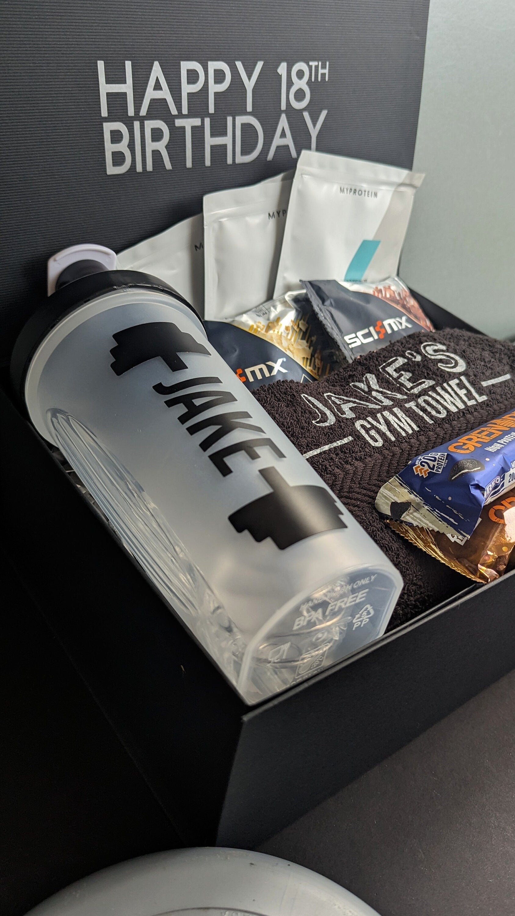 Personalised Gym Lover Gift Box | Protein Shaker, Gym Towel, Protein Bundle | Protein Snacks | Fitness Bundle | Husband Boyfriend Dad Gift